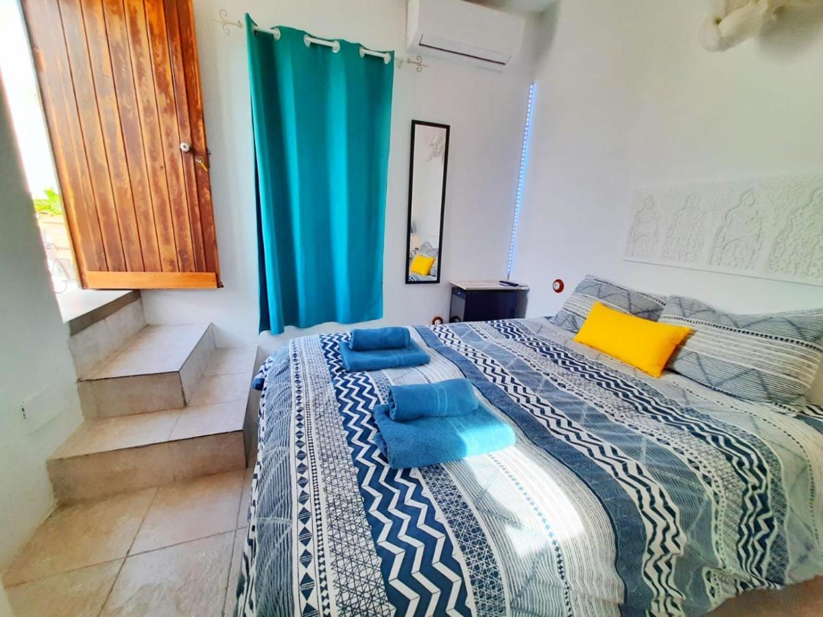The Roof Apartment Тарифа Екстериор снимка