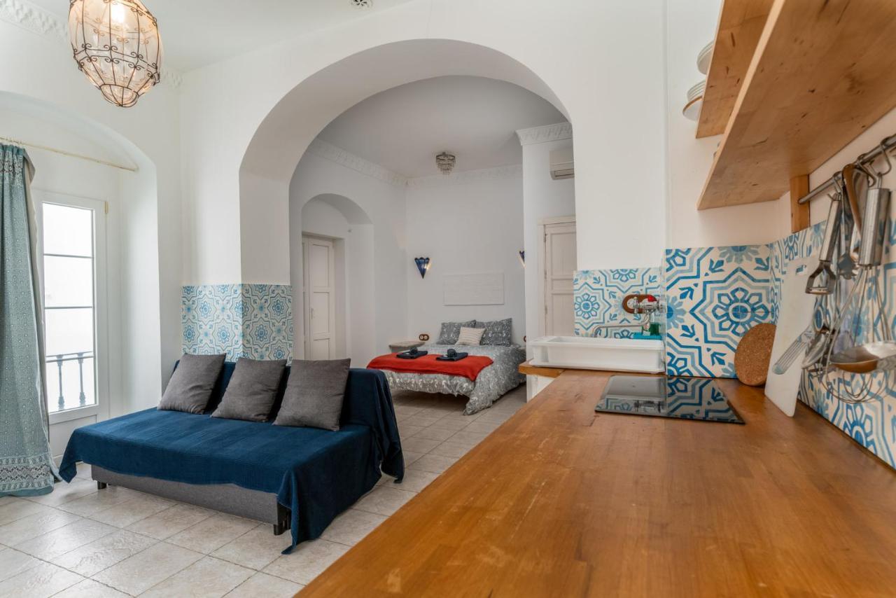 The Roof Apartment Тарифа Екстериор снимка